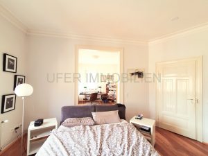 Schlafzimmer 2 - 1 OG