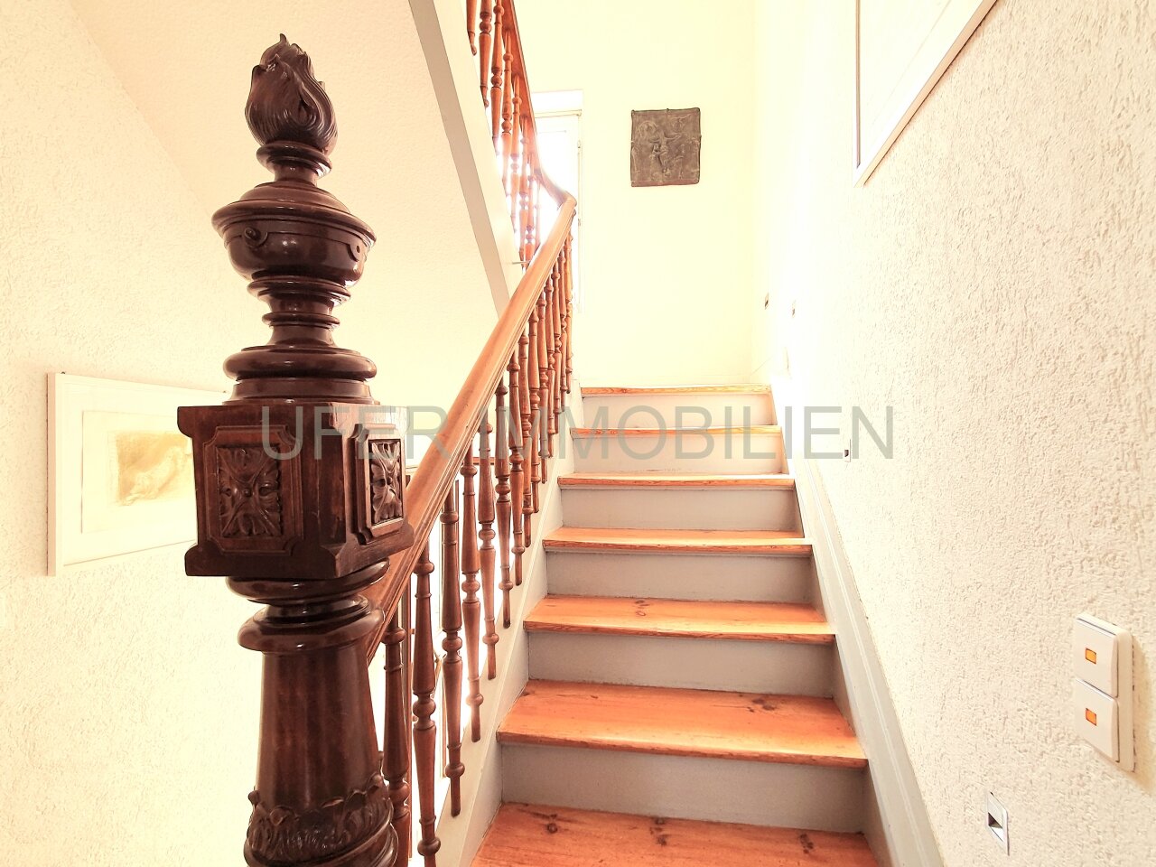 Treppenaufgang ins 1 OG