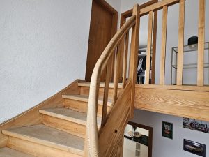 Treppe zum OG