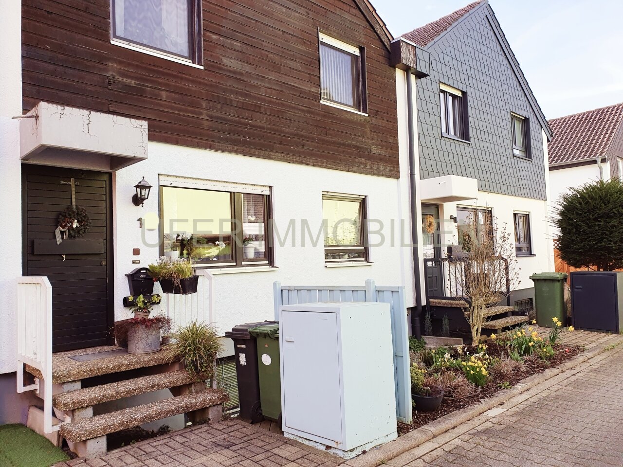 Vorderansicht Haus Eingang