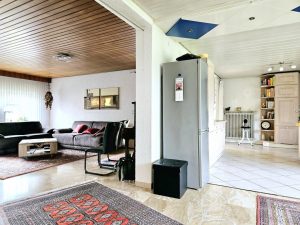 Blick Wohnzimmer - Wohnküche