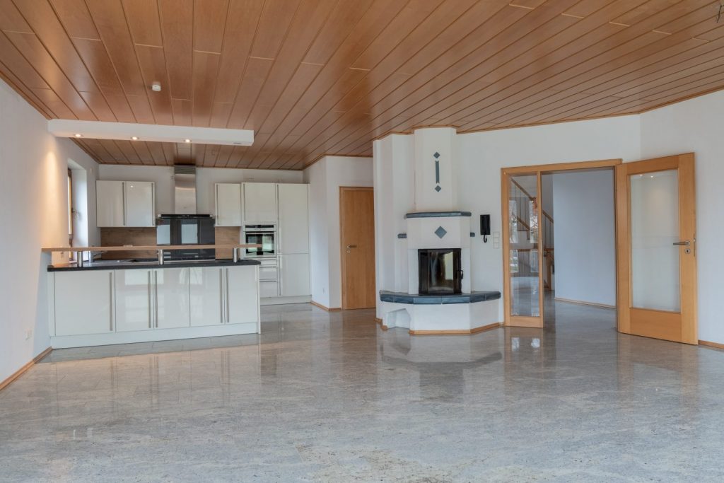 Wohn-, Ess- und Küchenbereich