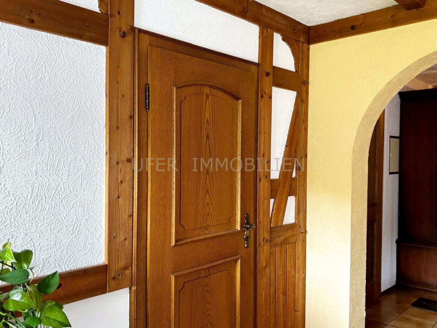 Holzornamente Souterrain