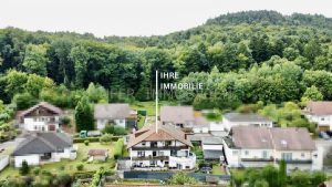 Drohnen Aufnahme ges. Objekt