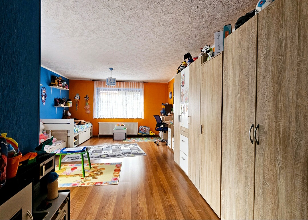 Kinderzimmer EG
