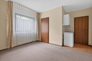 Zimmer 1 Keller