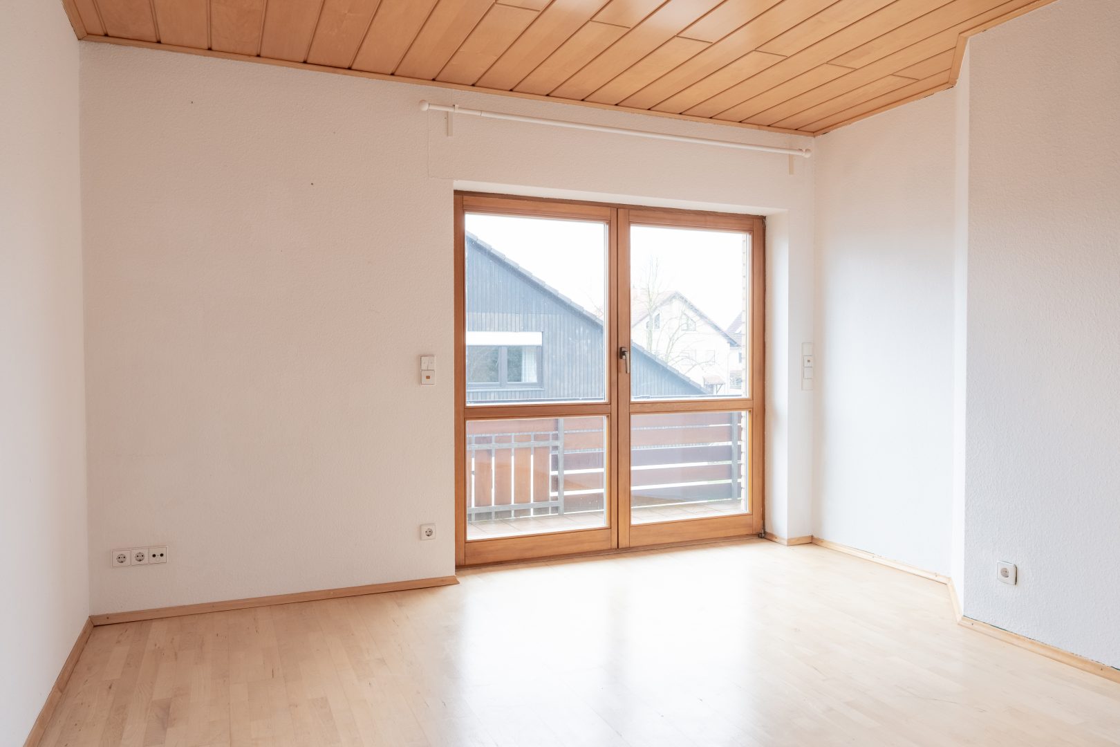 Zimmer 2 OG