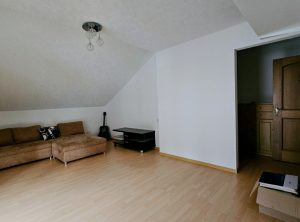 Zimmer 2  1 OG